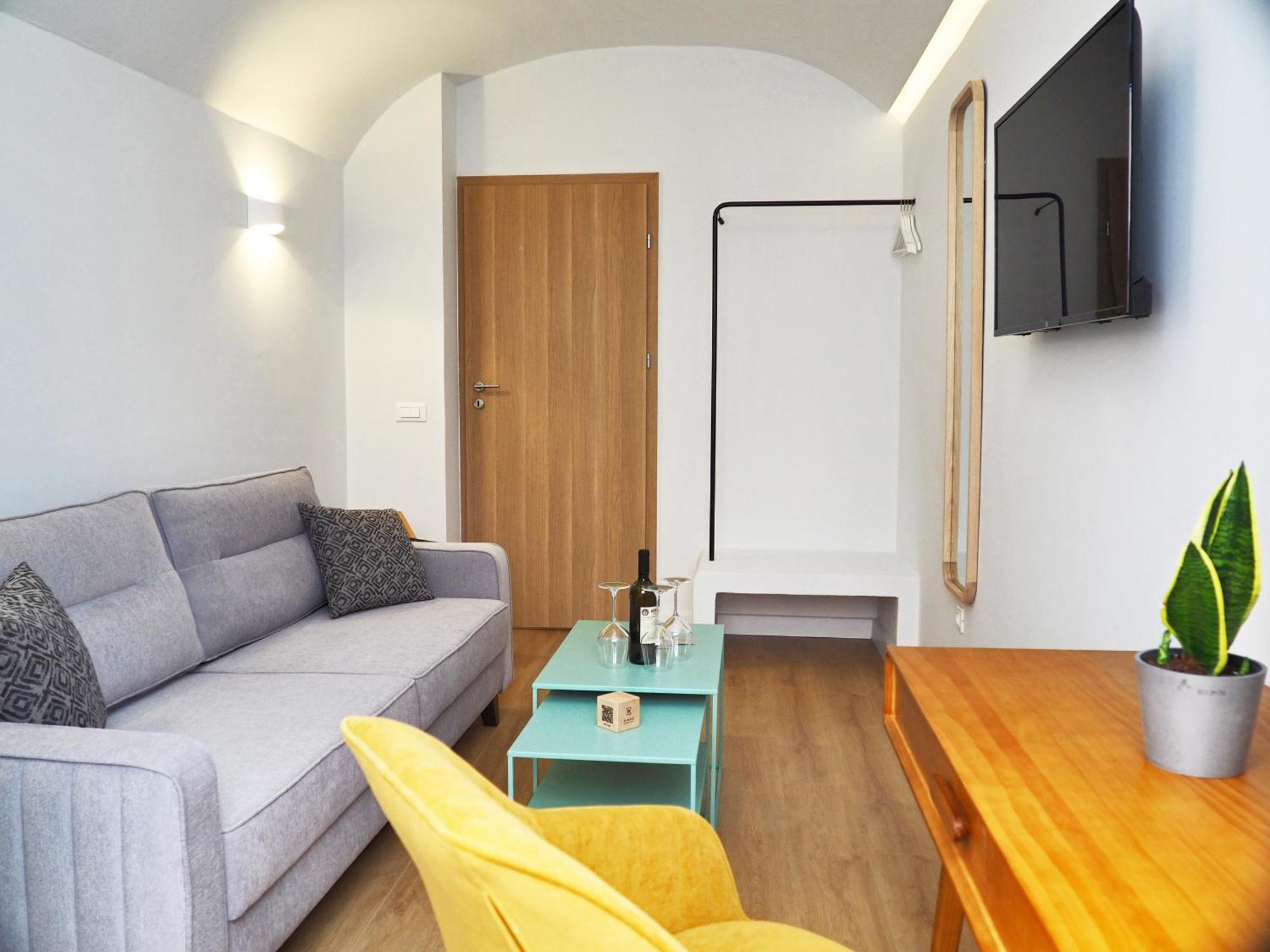 Times Elegant Rooms Ermoupoli Dış mekan fotoğraf
